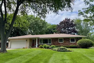 3742 Elna Rd, Madison, WI 53718 - Photo 3