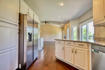 417 Skyview Drive, Waunakee, WI 53597 - Photo 11
