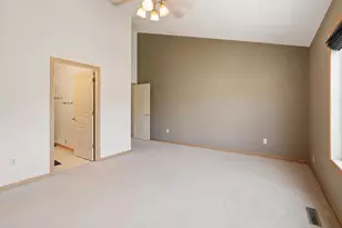5462 Coachman Pl, Fitchburg, WI 53711 - Photo 23