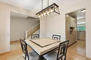 5462 Coachman Pl, Fitchburg, WI 53711 - Photo 19