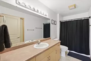5462 Coachman Pl, Fitchburg, WI 53711 - Photo 23