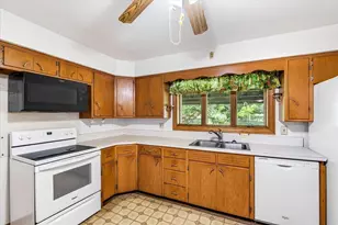818 River Rd, DeForest, WI 53532 - Photo 19