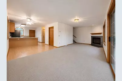 1066 Hillside Drive #6, Wisconsin Dells, WI 53965 - Photo 13