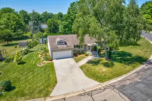 603 Paul St, Sun Prairie, WI 53590 - Photo 49