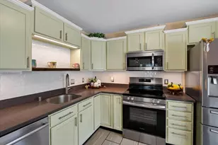 2801 Tucson Trail, Madison, WI 53719 - Photo 5