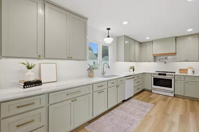 314 Van Deusen Street, Madison, WI 53715 - Photo 7