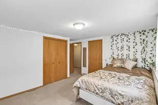 860 Iroquois Cir, Baraboo, WI 53913 - Photo 15