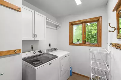 860 Iroquois Circle, Baraboo, WI 53913 - Photo 11