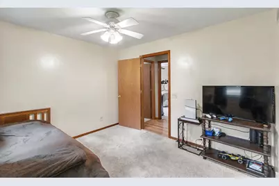 860 Iroquois Circle, Baraboo, WI 53913 - Photo 17