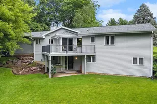860 Iroquois Cir, Baraboo, WI 53913 - Photo 41