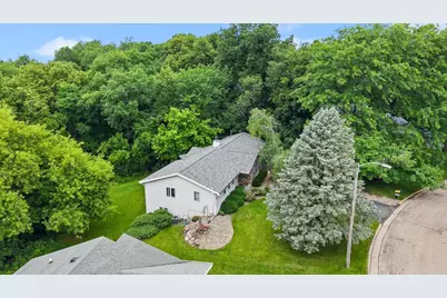 860 Iroquois Circle, Baraboo, WI 53913 - Photo 43