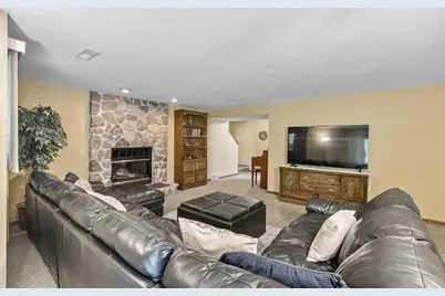 860 Iroquois Circle, Baraboo, WI 53913 - Photo 29