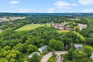 860 Iroquois Cir, Baraboo, WI 53913 - Photo 49