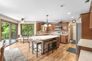 860 Iroquois Cir, Baraboo, WI 53913 - Photo 7