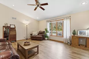 800 Sunset Dr, Cottage Grove, WI 53527 - Photo 13