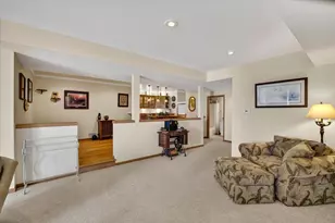 712 Brook St, DeForest, WI 53532 - Photo 41