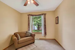 712 Brook St, DeForest, WI 53532 - Photo 35