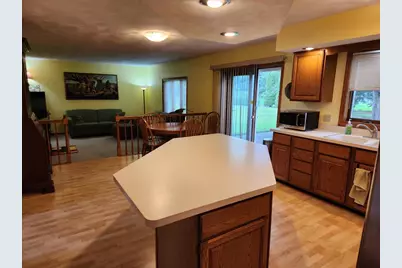 1021 Burnwyck Drive, Janesville, WI 53546 - Photo 11