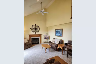 1021 Burnwyck Drive, Janesville, WI 53546 - Photo 7