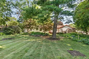 1521 Mayfield Ln, Madison, WI 53704 - Photo 31
