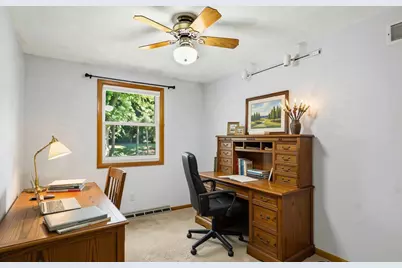 1521 Mayfield Lane, Madison, WI 53704 - Photo 17