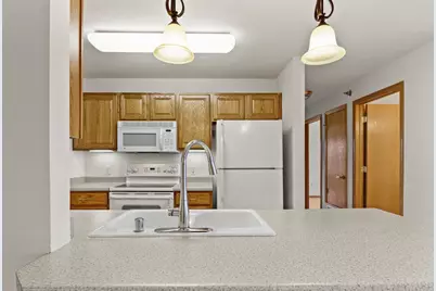 6828 Parkside Circle, Windsor, WI 53532 - Photo 21