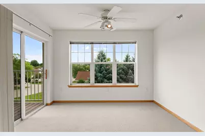 6828 Parkside Circle, Windsor, WI 53532 - Photo 9