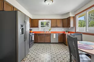 4705 Meadowview Rd, Madison, WI 53711 - Photo 9