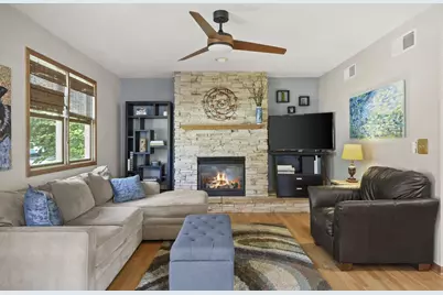 4712 Rothman Place, Monona, WI 53716 - Photo 5