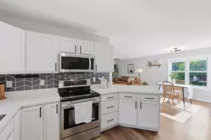 1271 Gas Light Dr, Sun Prairie, WI 53590 - Photo 23