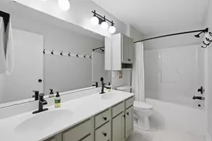 1271 Gas Light Dr, Sun Prairie, WI 53590 - Photo 37