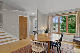 2814 Wentworth Dr, Madison, WI 53719 - Photo 9