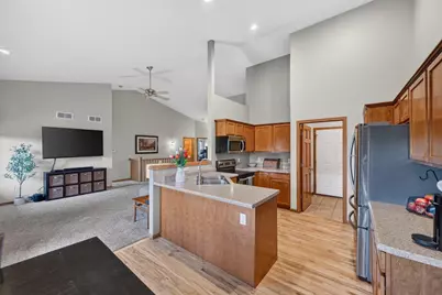 2102 Talc Trail, Madison, WI 53719 - Photo 5