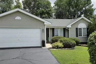 5003 Trafford, Loves Park, IL 61111 - Photo 1