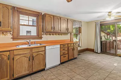 258 N Fremont Street, Whitewater, WI 53190 - Photo 13