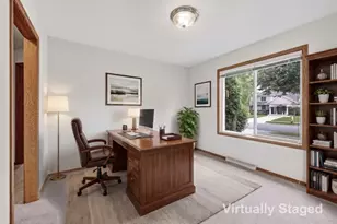 5237 Summer Ridge Dr, Madison, WI 53704 - Photo 5