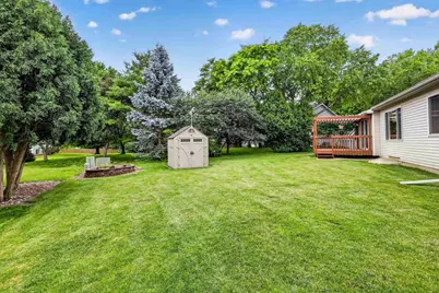 5237 Summer Ridge Drive, Madison, WI 53704 - Photo 39