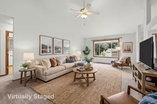 5237 Summer Ridge Dr, Madison, WI 53704 - Photo 3