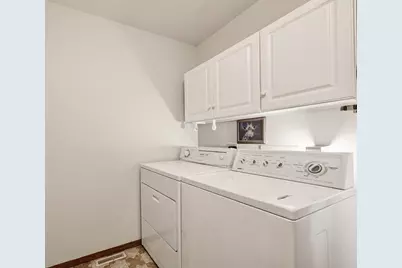 5237 Summer Ridge Drive, Madison, WI 53704 - Photo 29