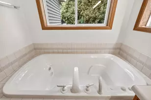 5237 Summer Ridge Dr, Madison, WI 53704 - Photo 15