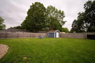 1614 N Sumac Dr, Janesville, WI 53545 - Photo 23