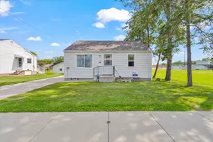 628 Packard St, Tomah, WI 54660 - Photo 21