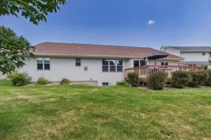 704 Augusta Dr, Waunakee, WI 53597 - Photo 63