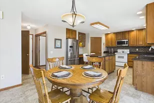 704 Augusta Dr, Waunakee, WI 53597 - Photo 23