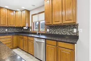704 Augusta Dr, Waunakee, WI 53597 - Photo 21