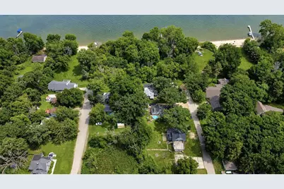 114 Seminole Drive, Edgerton, WI 53534 - Photo 3