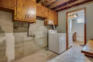 2407 Waunona Way, Madison, WI 53713 - Photo 27