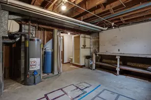 2407 Waunona Way, Madison, WI 53713 - Photo 31