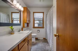 2407 Waunona Way, Madison, WI 53713 - Photo 21
