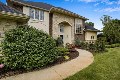 3002 Linnerud Drive, Stoughton, WI 53589 - Photo 3